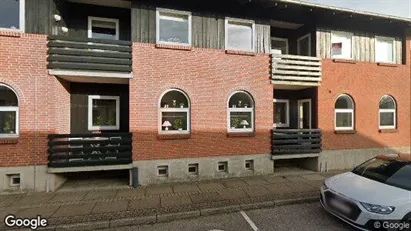 Lejligheder til salg i Vadum - Foto fra Google Street View Lejligheder til salg i Vadum - Foto fra Google Street View