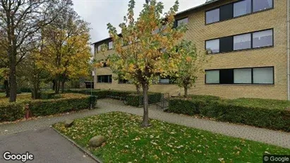 Lejligheder til salg i Brøndby - Foto fra Google Street View
