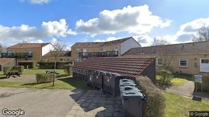 Lejligheder til salg i Slagelse - Foto fra Google Street View Lejligheder til salg i Slagelse - Foto fra Google Street View