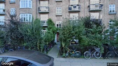 Lejligheder til salg i Frederiksberg - Foto fra Google Street View Lejligheder til salg i Frederiksberg - Foto fra Google Street View