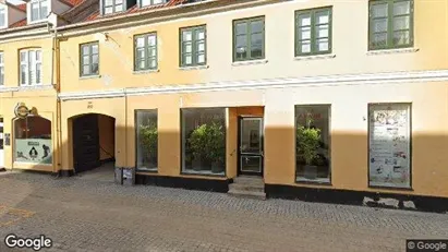 Lejligheder til salg i Frederikssund - Foto fra Google Street View Lejligheder til salg i Frederikssund - Foto fra Google Street View