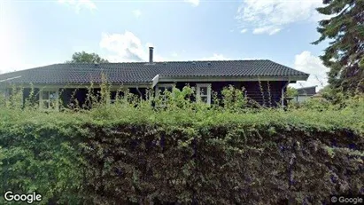 Lejligheder til salg i Malling - Foto fra Google Street View Lejligheder til salg i Malling - Foto fra Google Street View