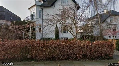 Lejligheder til salg i Hellerup - Foto fra Google Street View Lejligheder til salg i Hellerup - Foto fra Google Street View