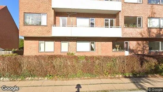 Lejligheder til salg i Charlottenlund - Foto fra Google Street View