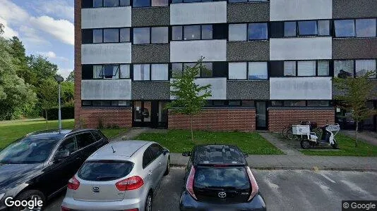 Lejligheder til salg i Humlebæk - Foto fra Google Street View