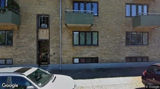 Lejligheder til salg i Charlottenlund - Foto fra Google Street View