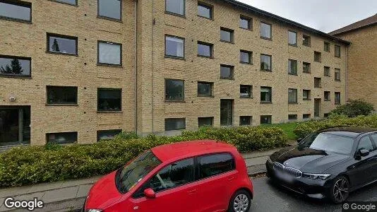 Lejligheder til salg i Holte - Foto fra Google Street View