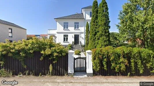 Lejligheder til salg i Vedbæk - Foto fra Google Street View