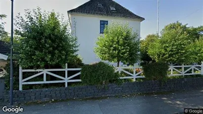 Lejligheder til salg i Brønshøj - Foto fra Google Street View