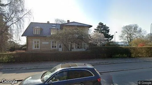 Lejligheder til salg i Charlottenlund - Foto fra Google Street View
