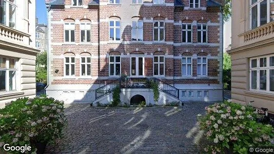 Lejligheder til salg i Frederiksberg C - Foto fra Google Street View