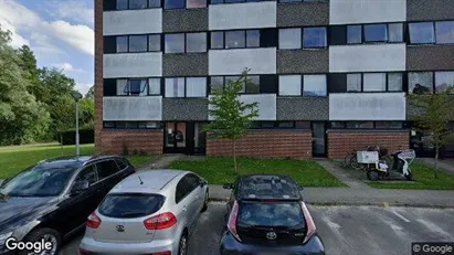 Lejligheder til salg i Humlebæk - Foto fra Google Street View