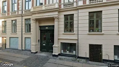 Lejligheder til salg i Frederiksberg C - Foto fra Google Street View